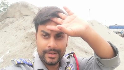 amateur brunette from Exposed Emos